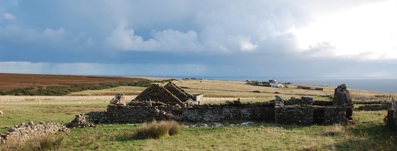 Rhian-Ruins.jpg